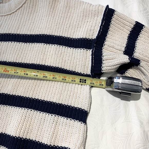 Aerie chenille oversized sweater🥰 - Picture 6 of 6